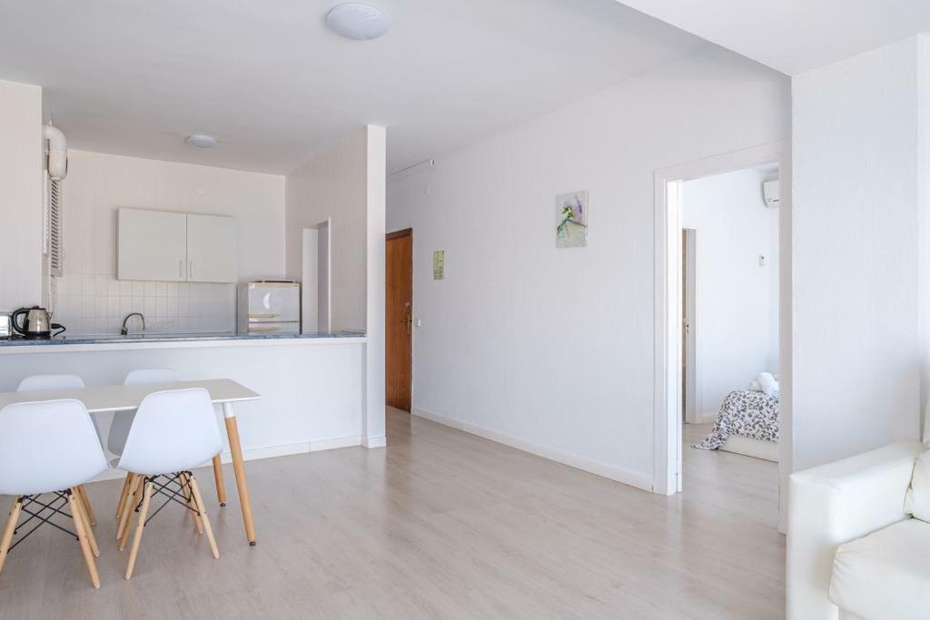 Jacaranda Apartments & Studios Es Cana Eksteriør billede